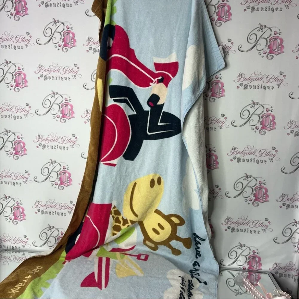Paul Frank blue towel